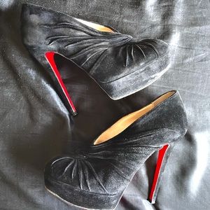 Christian Louboutin Suede black heels